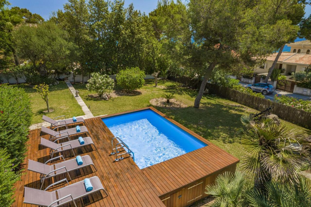 Villa Alcanada Garden Alcudia  Eksteriør billede