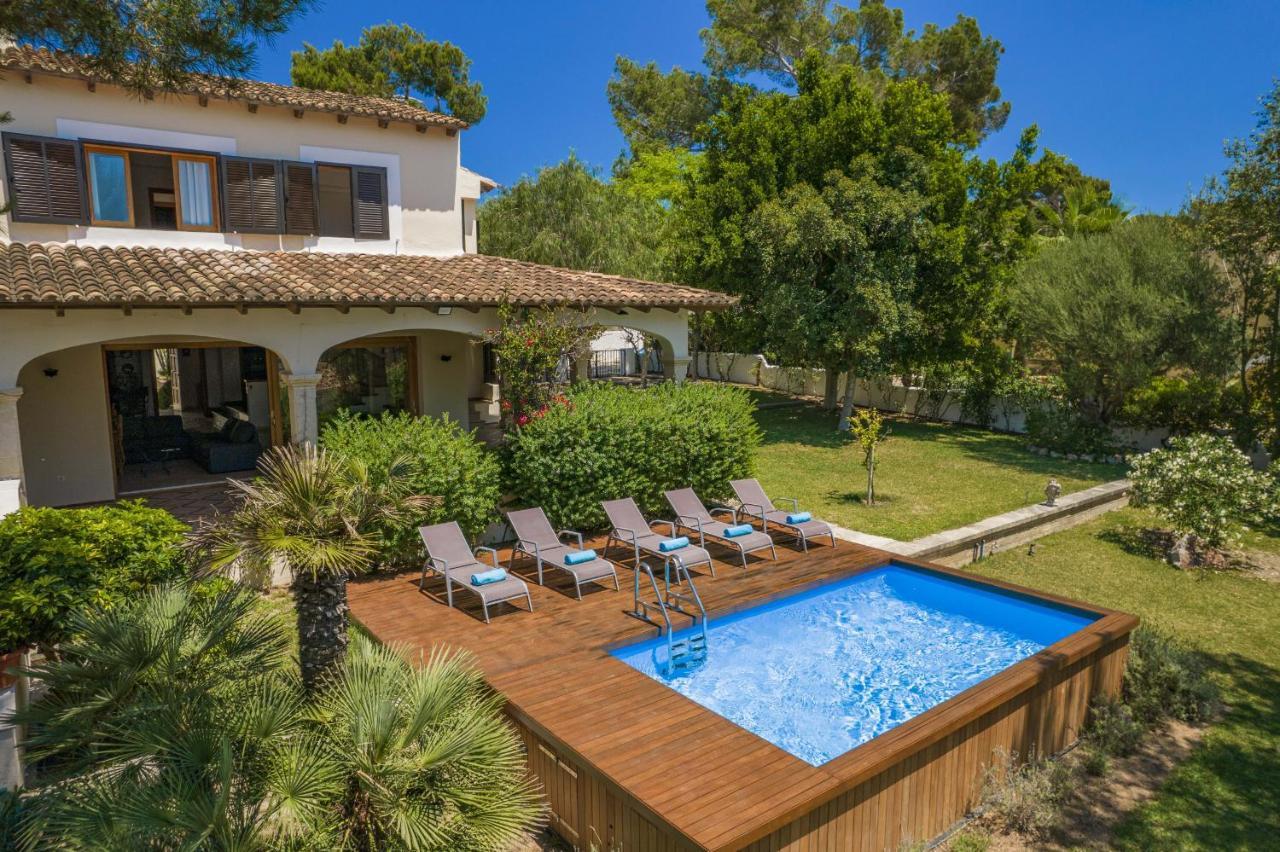 Villa Alcanada Garden Alcudia  Eksteriør billede