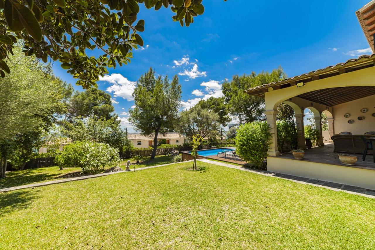 Villa Alcanada Garden Alcudia  Eksteriør billede