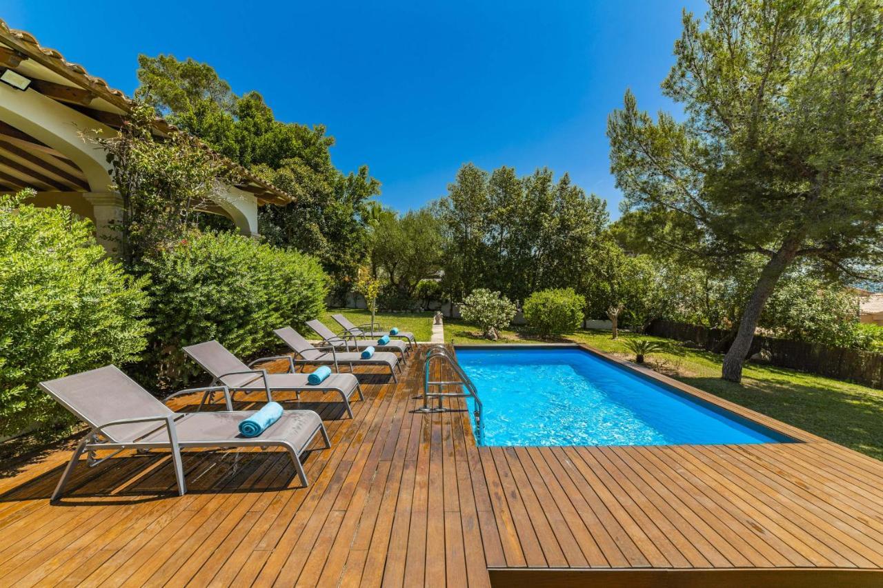 Villa Alcanada Garden Alcudia  Eksteriør billede